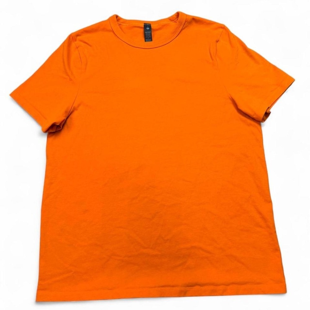 Lululemon the fundamental orange‎ essential casual activewear tshirt size medium
